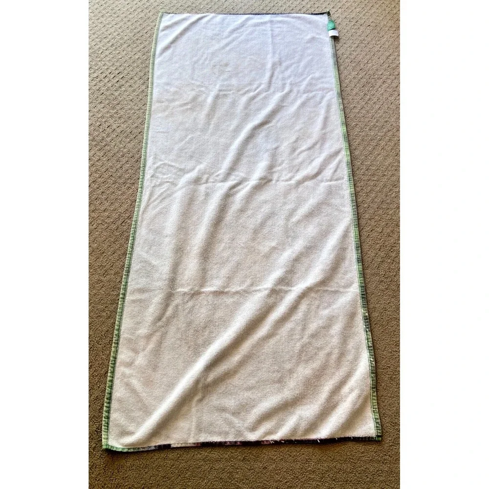 The Celtic Football Club 'The Huddle' Rugby Beach Towel 100% Cotton 26 x57 Scrum